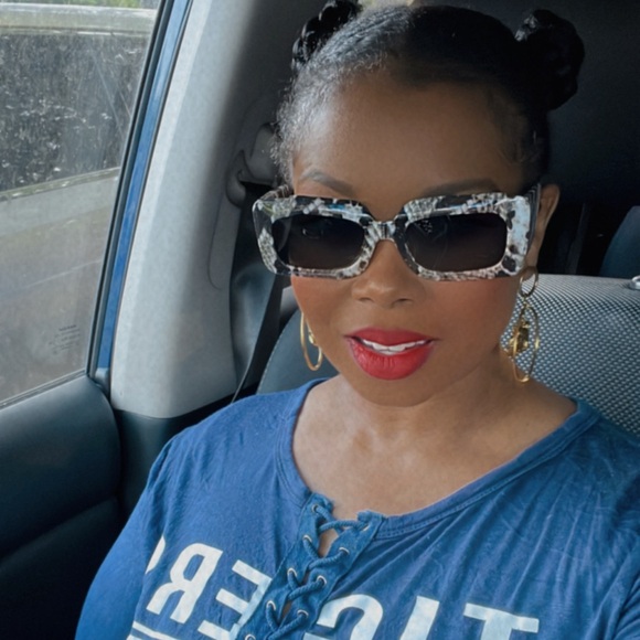 New Arrival Sunglasses “Python”🕶️ - Picture 3 of 5